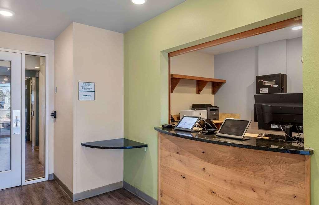 Extended Stay America Select Suites - Colorado Springs - Airport Interior foto